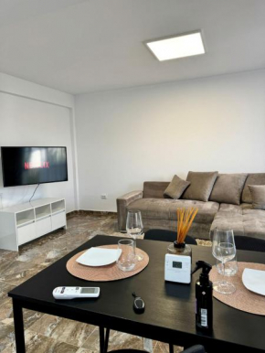 Apartament 2 camere cu parcare privata